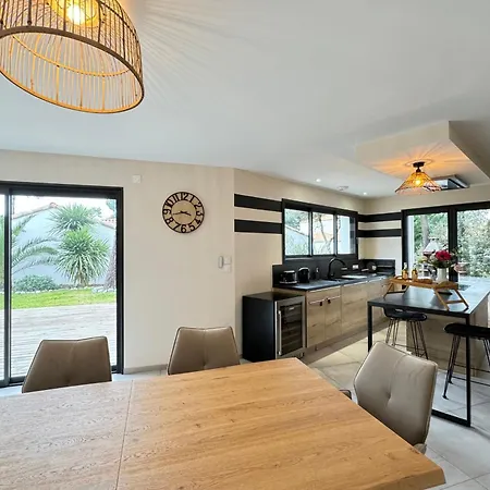 Villa Pinède Private Spa Nature&Beach Sleeps 8 in Brétignolles Brétignolles-sur-Mer
