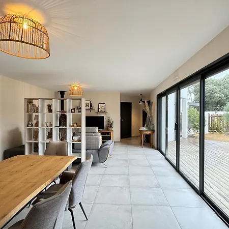 La Pinede Avec A 5 Minutes De La Villa Brétignolles-sur-Mer