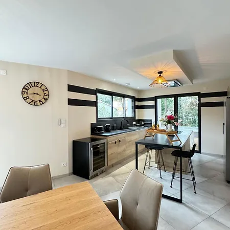 Villa Pinede Private Spa Nature & Beach Sleeps 4 In Bretignolles