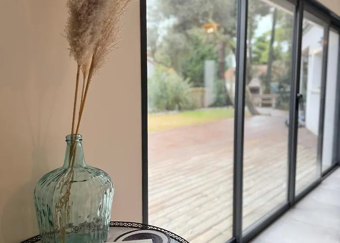 Villa La Pinède Avec à 5 Minutes De La