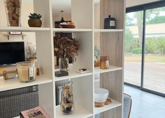 Villa La Pinède Avec à 5 Minutes De La *