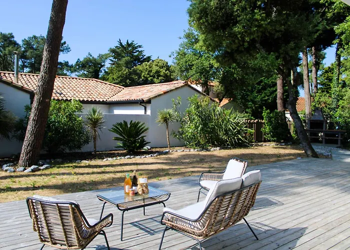 La Pinède Avec à 5 Minutes De La